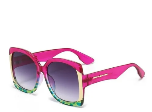 Elegant square full frame sunglasses